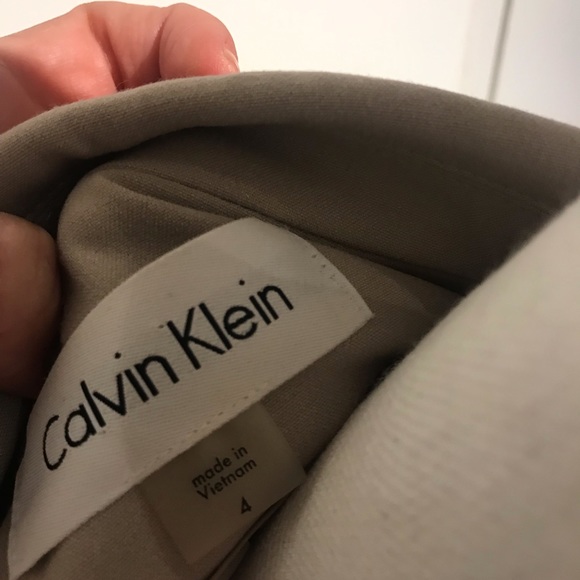 Calvin Klein nude blazer - Picture 4 of 4